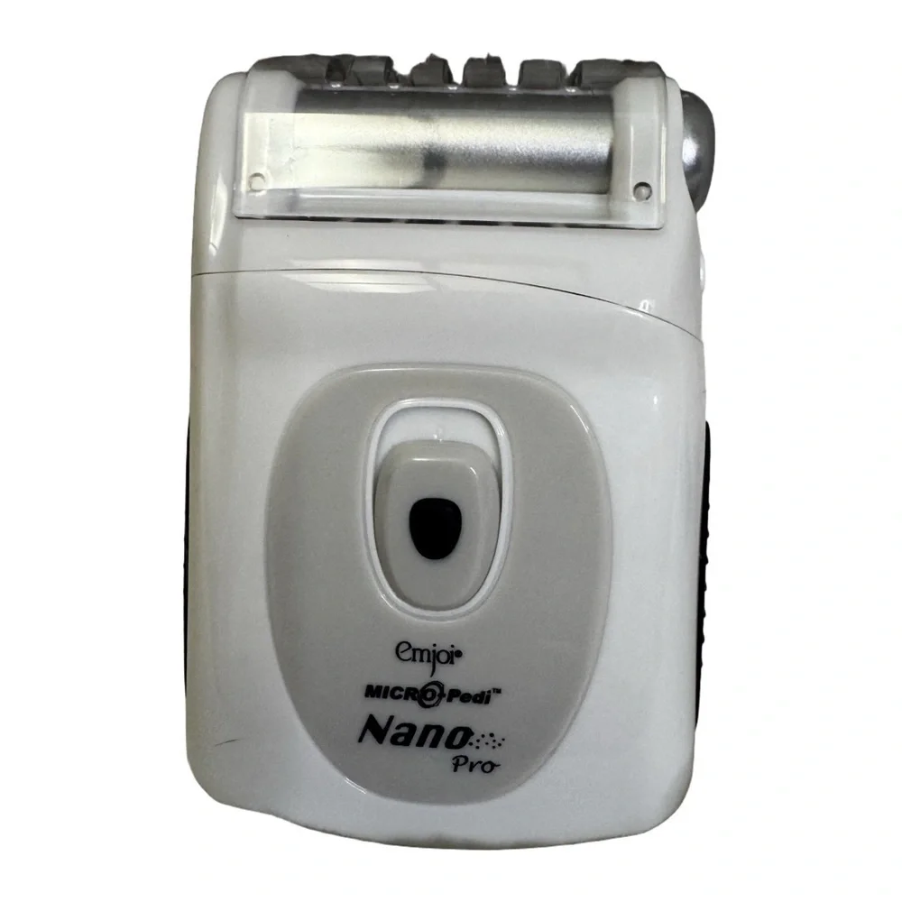 Emjoi Micro-Pedi Nano Pro Kit White Has 2 Speeds Foot Care Battery Operated NWOT